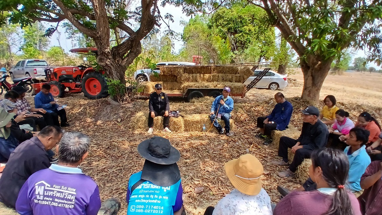 พช.อุทุมพรพิสัย ดำเนินโครงการพัฒนาศูนย์เรียนรู้การพัฒนาคุณภาพชีวิตตามหลักทฤษฎีใหม่ประยุกต์สู่"โคก หนอง นา"